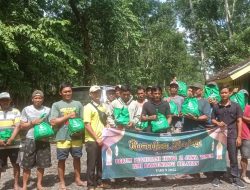 Sebanyak 51 Sembako Dibagikan Kepada Mitra Kerja Perhutani KPH Banyuwangi Selatan
